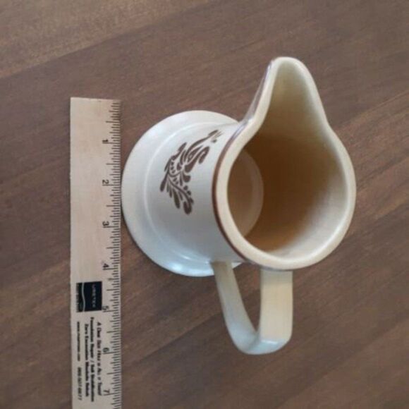 Pfaltzgraff Village Creamer #6-24 Brown Design on Cream Stoneware USA Made - Picture 13 of 13